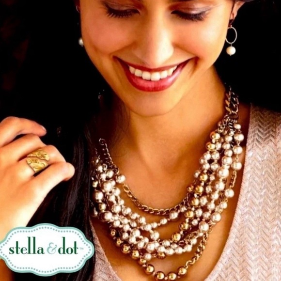 Stella & Dot Jewelry - Stella & Dot Layered Gold and Pearl Necklace AND a Matching Bracelet